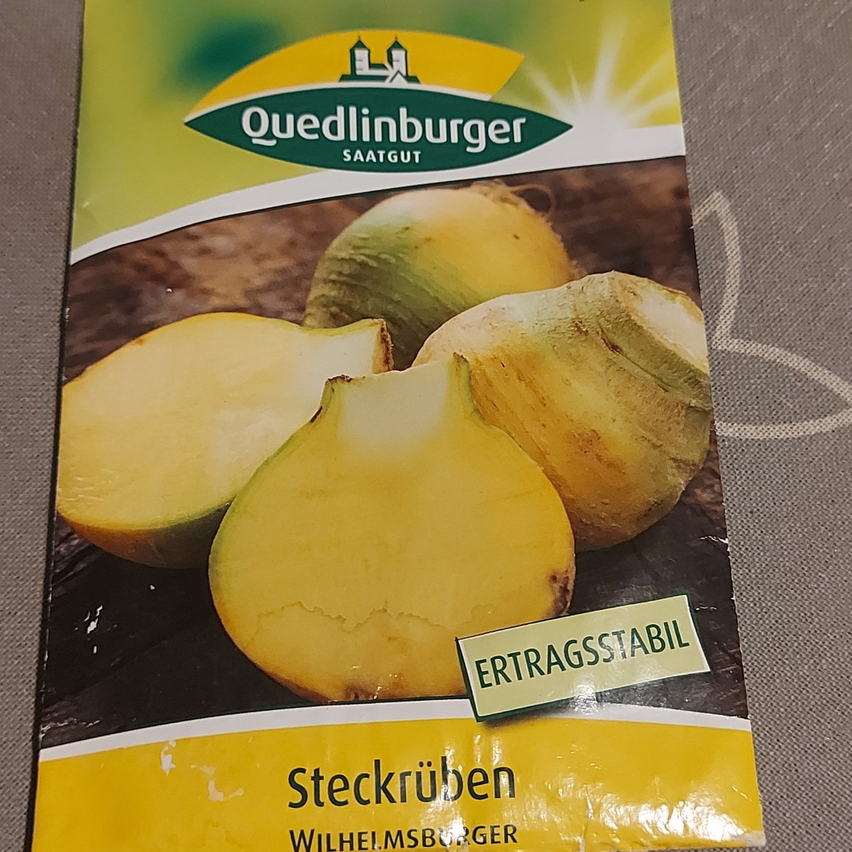 Das ist die zweite.  Auch die Wilhelmsburger. Da weiß ich aber nicht wie sie keimt 🤷‍♀️