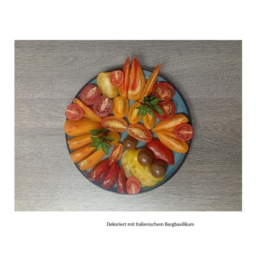 Gestern Abend wurden die ersten reifen Tomaten einiger unserer diesjährigen Sorten verköstigt. Dazu gab es eine Käsepla…