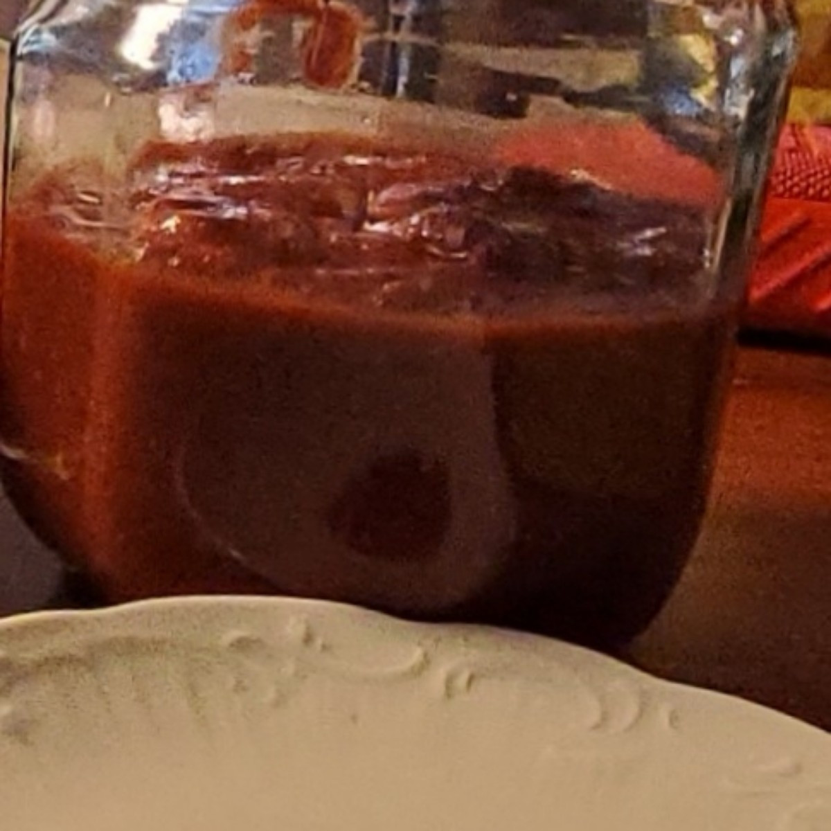 ...Heute den fermentierten Pflaumenansatz verarbeitet: 2 1/2 Bügelgläser mit dem fertigen Pflaumenketchup habe ich erha…