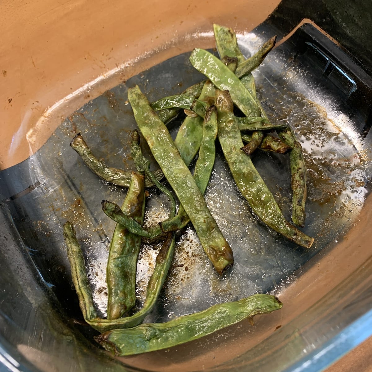 Bohnen im Airfryer - Test gelungen. Wirklich lecker. Und der Rest wird einfach eingefroren für irgendwann…