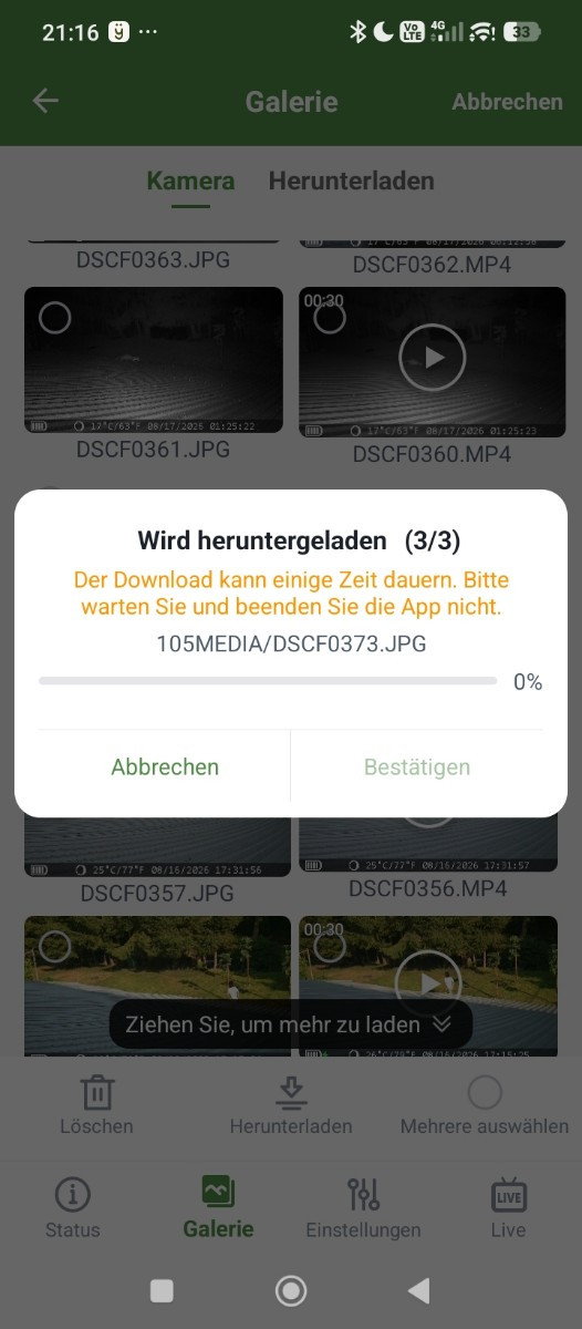 Hier werden Bilder per WiFi/Bluetooths aufs Handy geladen.