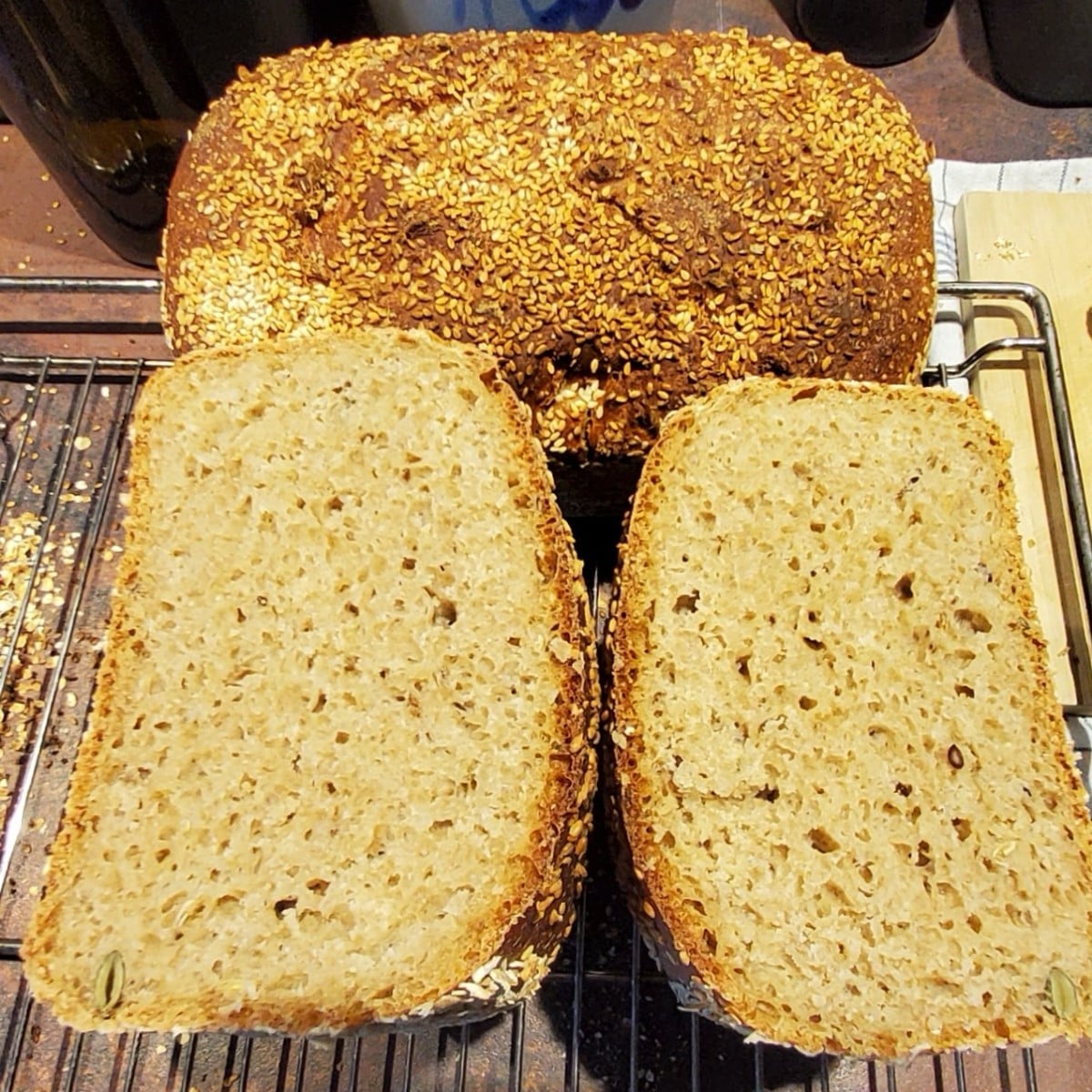 .Kein Brot im Haus, Feiertag und Sonntag direkt hintereinander 😳
..da kam mir das Rezept von TV- Koch Thomas Martin ge…