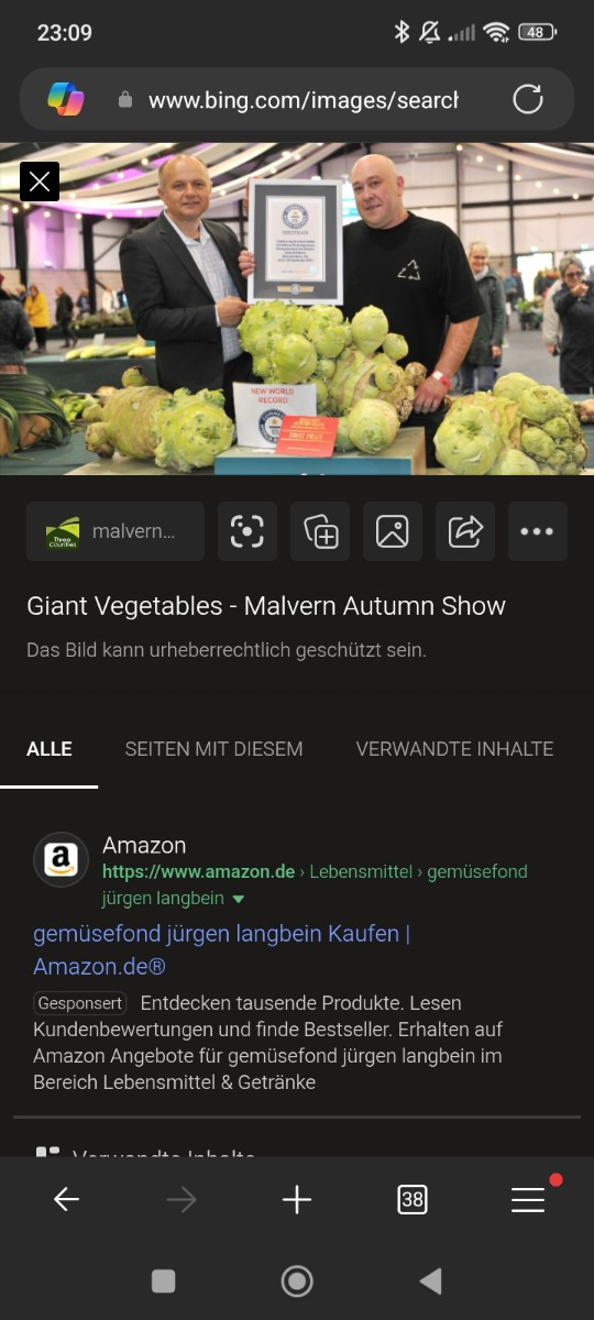 Die Riesenkohlrabis bekommen ja solche Babys, vielleicht ist es ja ein Blauer Riesenkohlrabi. 🤷🤔