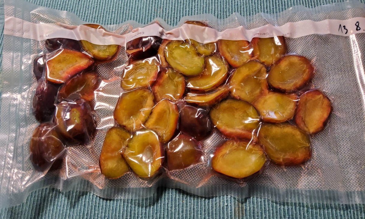 ...Tag 1: Lakto-fermentierte Pflaumen(Zwetschgen) ☺️
