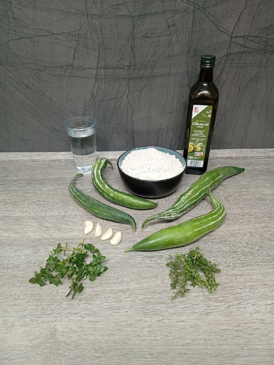 Chichinda-Brote - einmal mediterran und einmal mexikanisch.