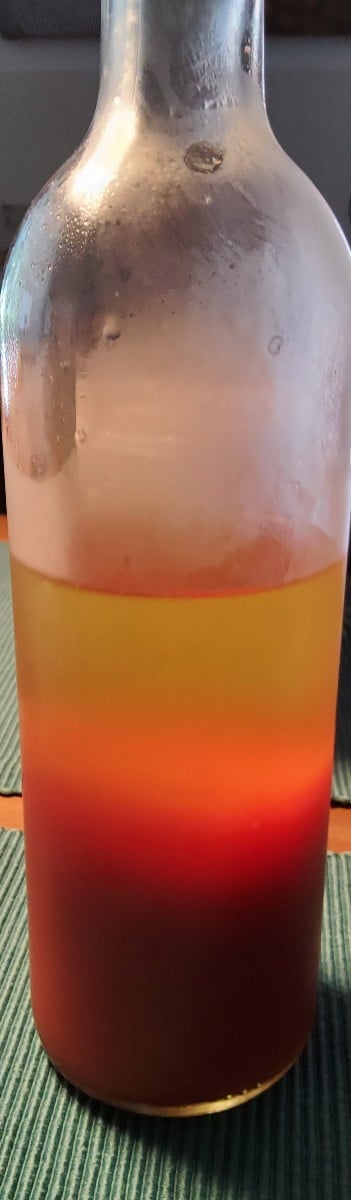 ...und NEIN! , es ist kein Tequila Sunrise! 
...was ist es dann? 🤔